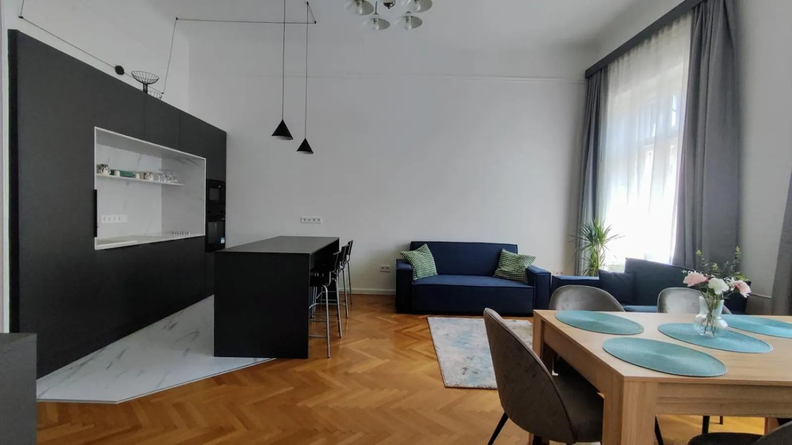 Mirai Apartman Budapest 0*,  Hungary